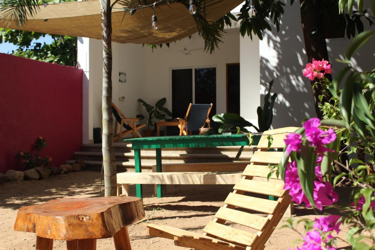 Mi Puerto Beach Hostel Puerto Escondido  Exterior foto